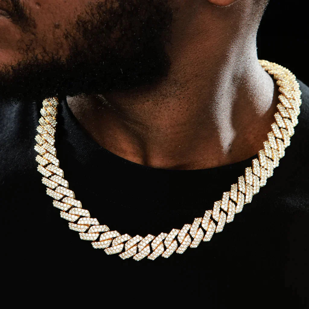 Iced Out Cuban Link Chain   11111